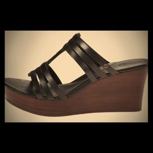 UGG ‘Mattie’ Platform Wedge Sandal